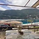 شقة فندقية Holidays فاسيليكي