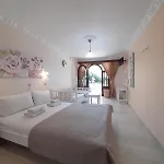 Holidays 3* فاسيليكي