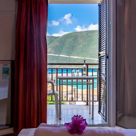 Holidays 3* Vasiliki (Lefkada)