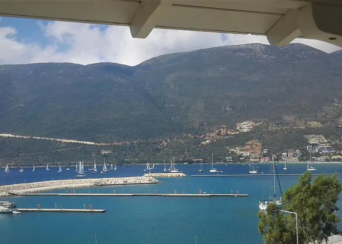 Holidays Ξενοδοχείο με διαμερίσματα 3*