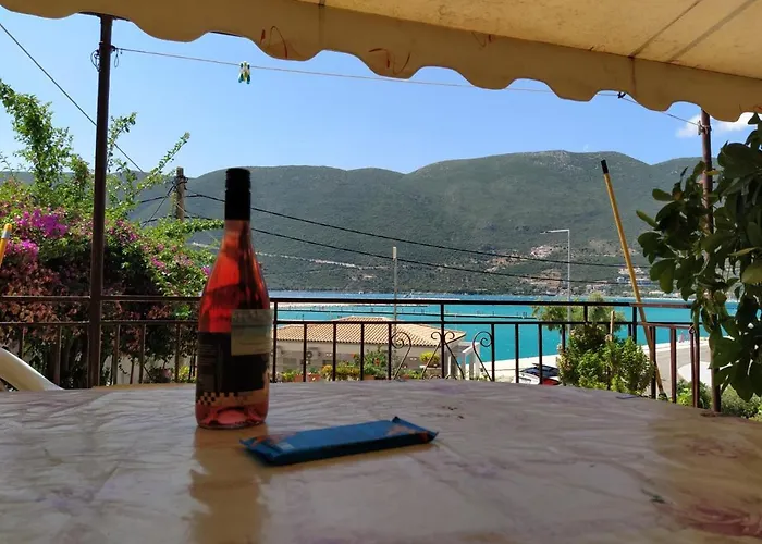 Holidays Βασιλική