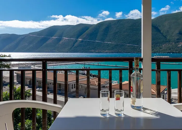 Holidays 3* Βασιλική